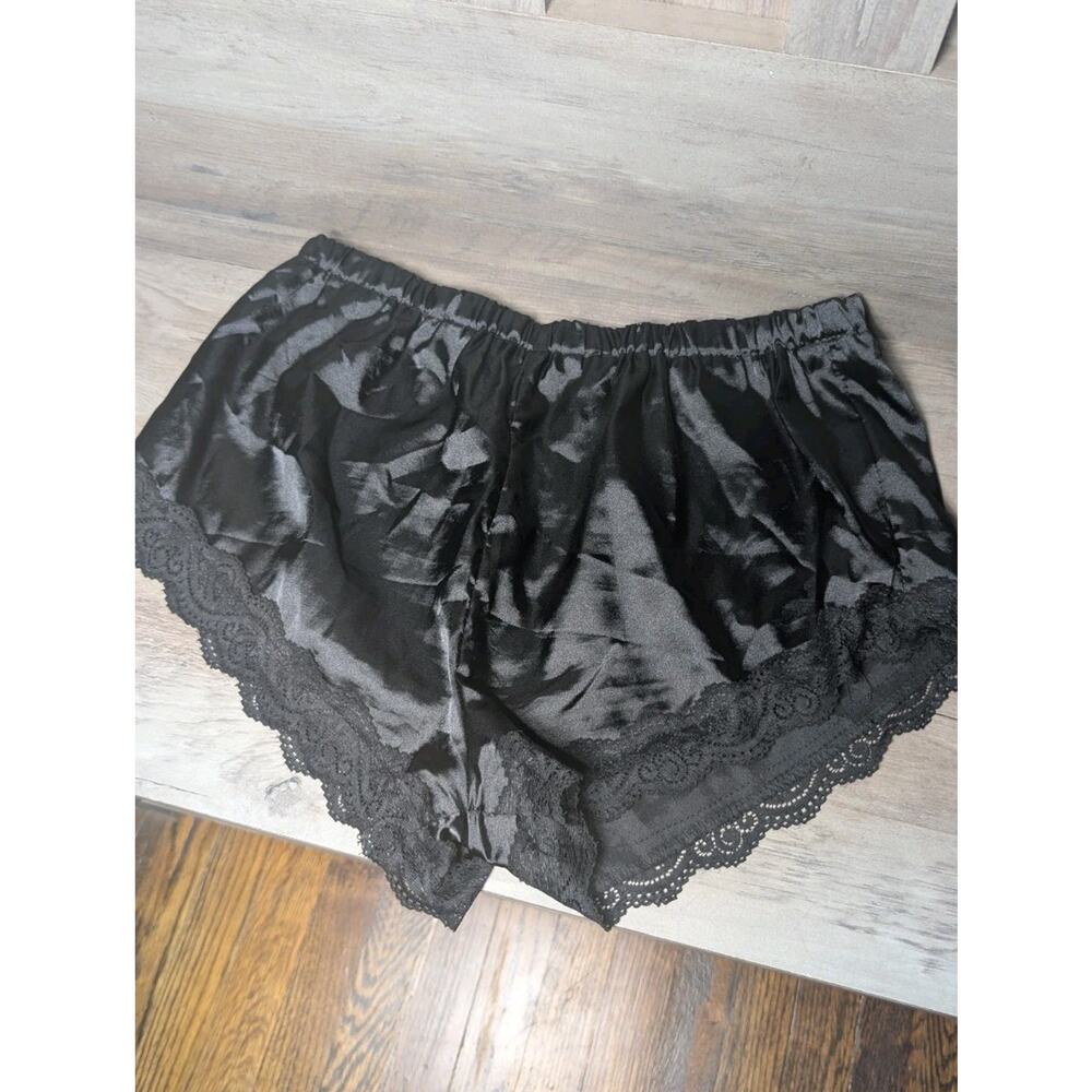 🖤 Black Satin Lace Lounge Shorts Soft Girl Coquette Sleep Shorts Size Medium